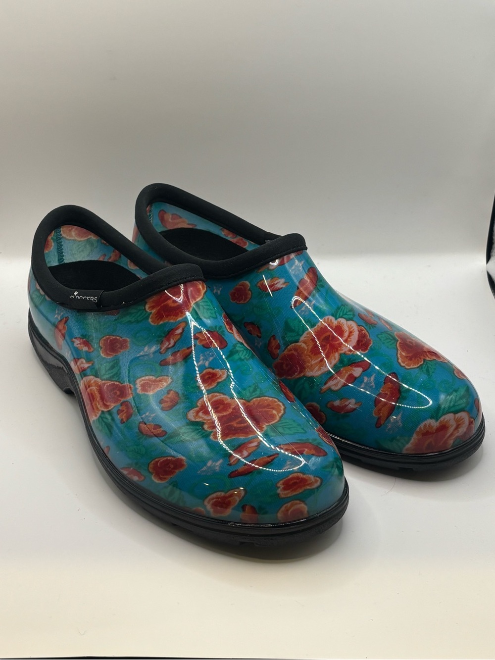 Sloggers w/Half Size insoles included.